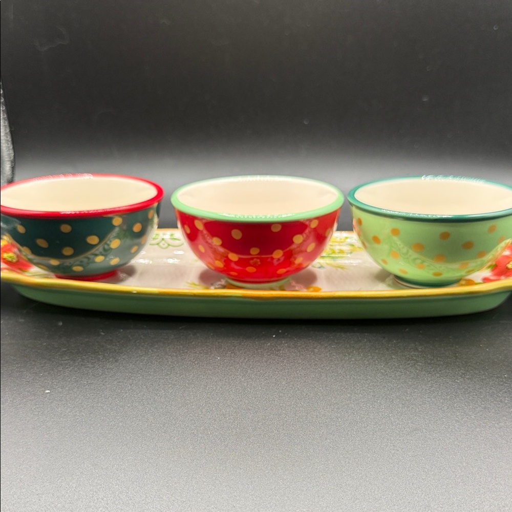 Discontinued The Pioneer Woman Colorful Polka Dot Bowl Set with Tray